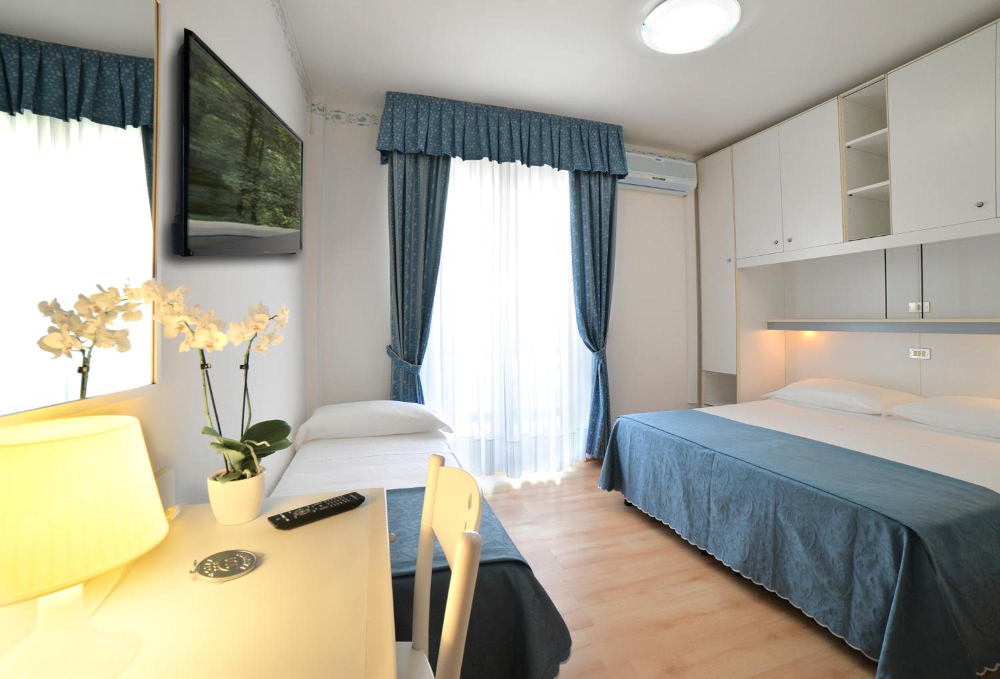 Hotel Laurin Lido di Jesolo Dış mekan fotoğraf